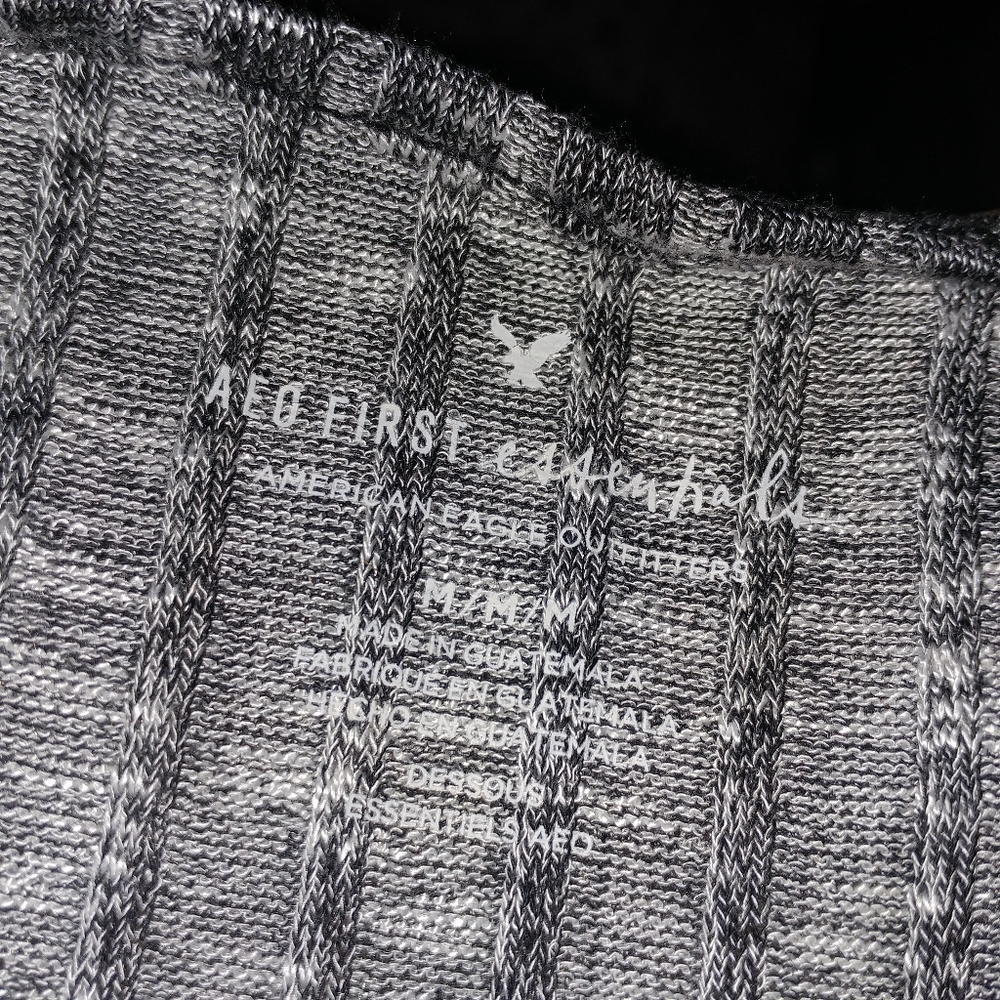 American Eagle | Essentials Gray Ribbed Tank Top M - image 4